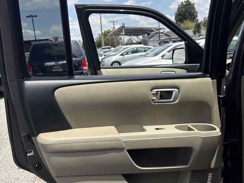 Used 2014 Honda Pilot EX image 9