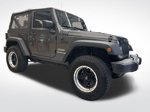Used 2017 Jeep Wrangler Sport w/ Connectivity Group image 9