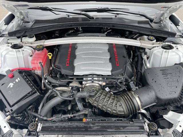 Used 2022 Chevrolet Camaro SS RWD image 31