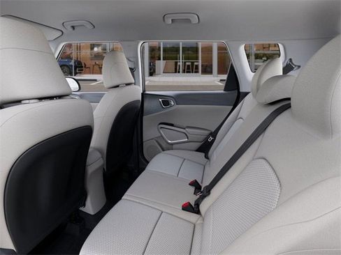 New 2025 Kia Soul LX image 19