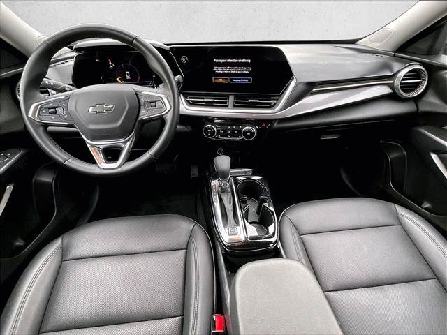 Used 2024 Chevrolet Trax ACTIV w/ Driver Confidence Package FWD image 16