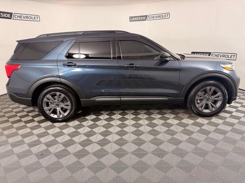Used 2023 Ford Explorer XLT w/ Equipment Group 202A AWD/4WD image 7