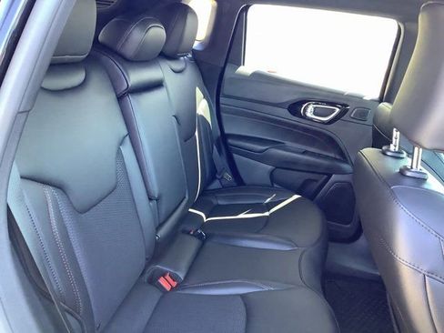 New 2025 Jeep Compass Trailhawk w/ Sun & Sound Group image 34