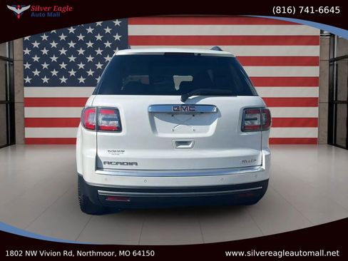 Used 2016 GMC Acadia SLT w/ Technology Package image 4
