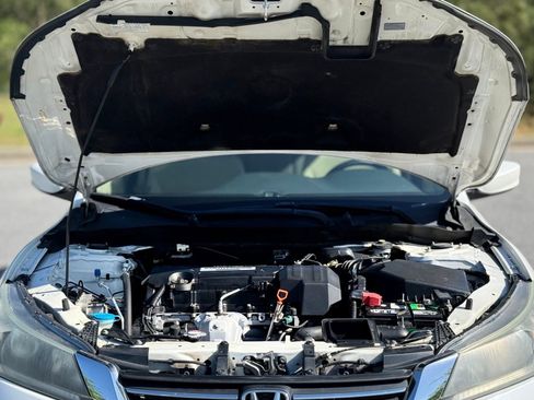 Used 2013 Honda Accord LX image 48