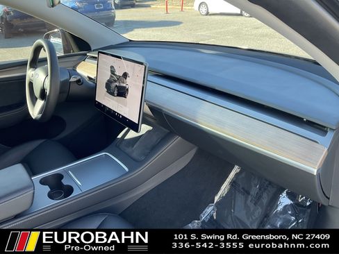 Used 2023 Tesla Model Y Long Range image 19