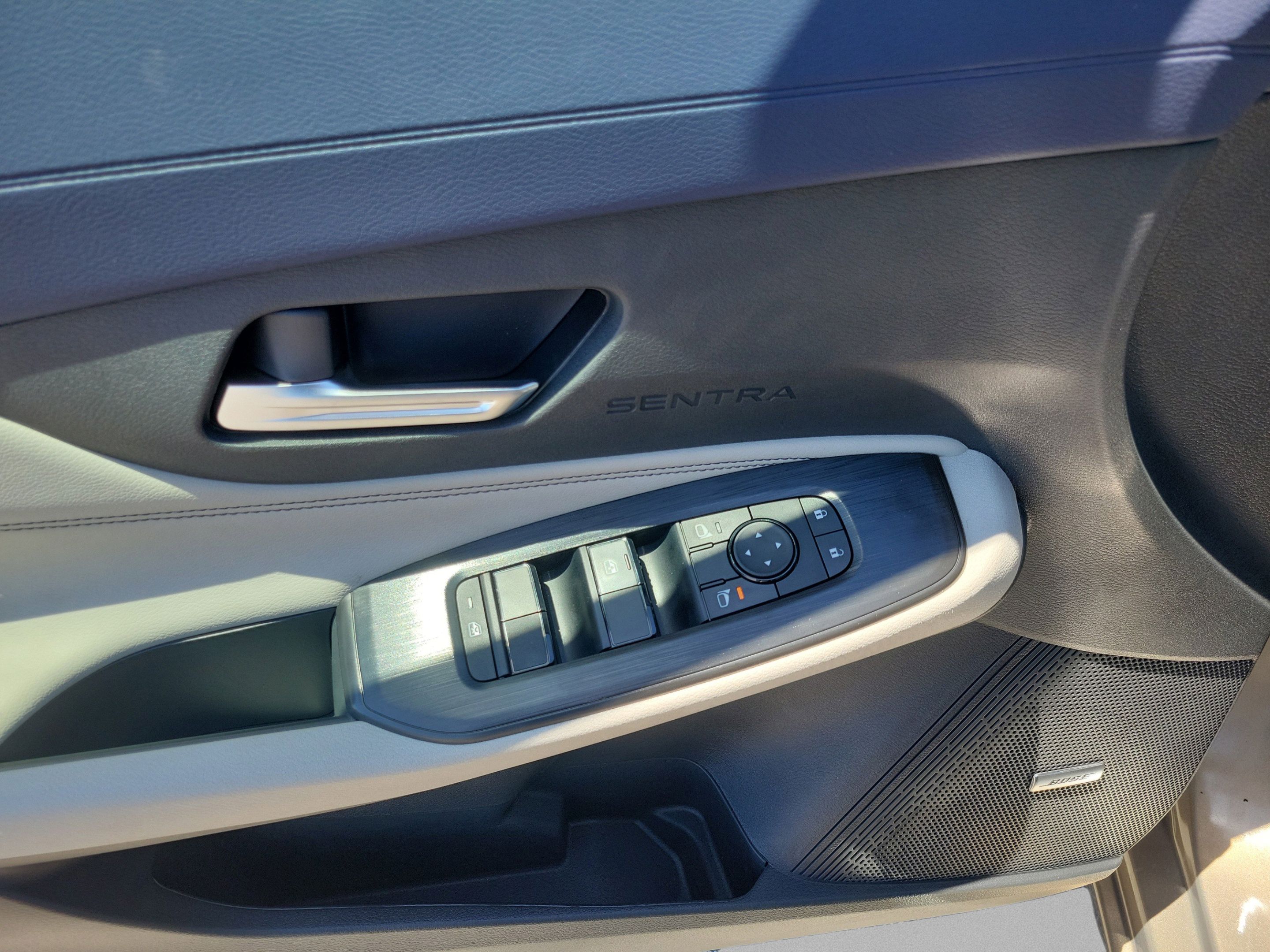 New 2026 Nissan Sentra SL w/ Floor Mat Package FWD image 15