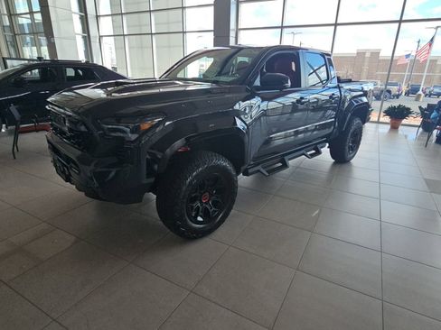 Certified 2025 Toyota Tacoma TRD Pro image 7