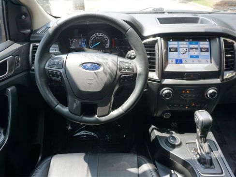 Used 2024 Nissan Pathfinder SL image 50