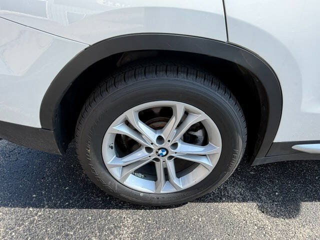 Used 2018 BMW X3 xDrive30i AWD/4WD image 9