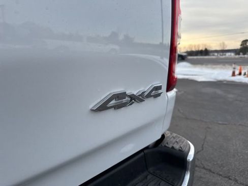 Used 2024 RAM 1500 Big Horn image 11