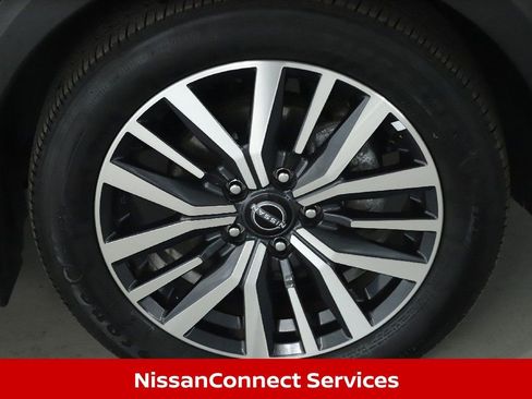 Certified 2023 Nissan Kicks SR w/ SR Premium Package image 12