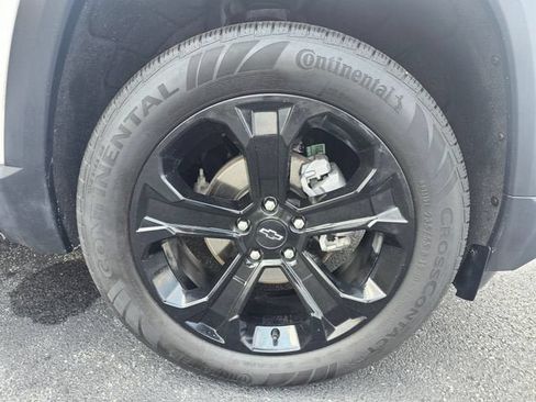 Used 2025 Chevrolet Equinox LT w/ Safety and Technology Package AWD/4WD image 11