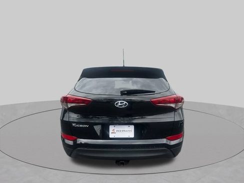 Used 2017 Hyundai Tucson SE w/ Cargo Package FWD image 6