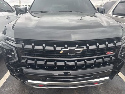 Used 2025 Chevrolet Tahoe Z71 w/ Comfort Package image 5