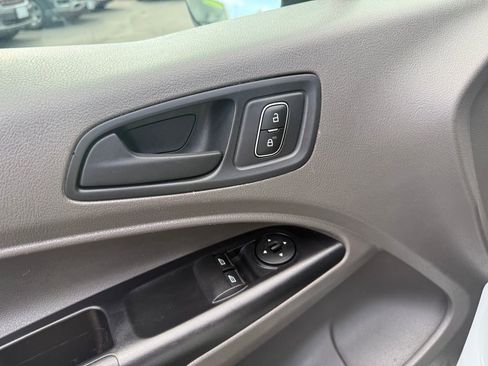 Used 2020 Ford Transit Connect XL FWD image 21