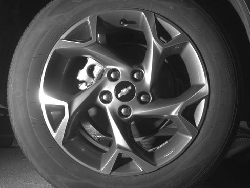 Used 2025 Chevrolet Trax LT FWD image 15