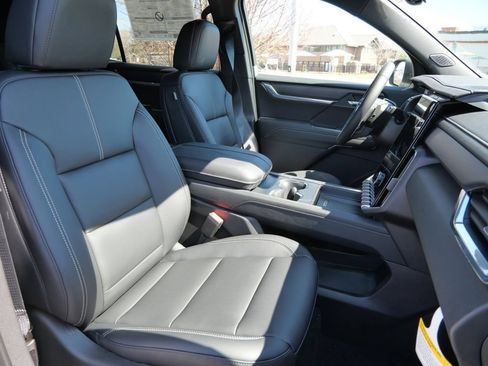 New 2026 GMC Acadia Elevation w/ Black Edition AWD/4WD image 24