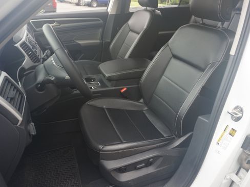 Used 2022 Volkswagen Atlas SE image 16