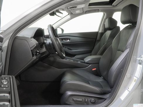 Used 2024 Honda Accord Touring image 19