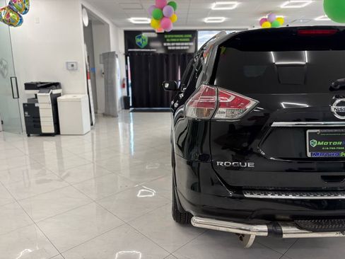 Used 2016 Nissan Rogue SL w/ SL Premium Package image 13