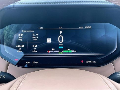 Used 2025 Land Rover Range Rover Autobiography image 22