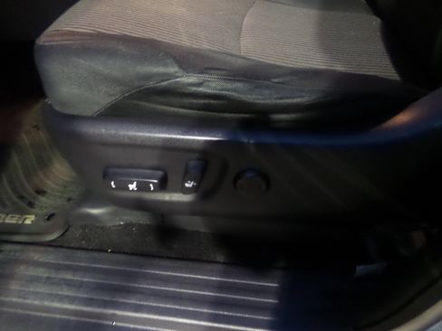 Used 2012 Toyota 4Runner SR5 w/ Convenience Pkg image 42