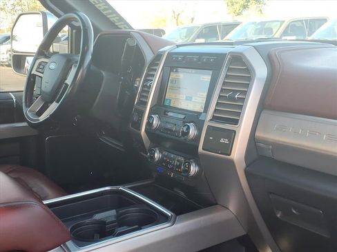 Used 2019 Ford F350 Platinum w/ Platinum Ultimate Package image 10