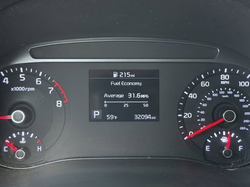 Used 2022 Kia Soul LX w/ Technology Package image 15