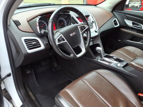 Used 2010 GMC Terrain SLT image 15