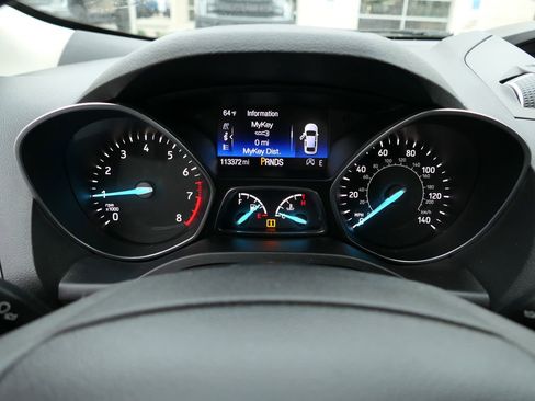 Used 2017 Ford Escape SE image 17