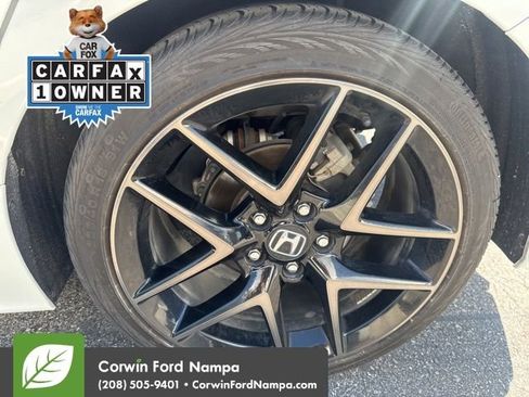 Used 2024 Honda Civic Sport Touring image 13