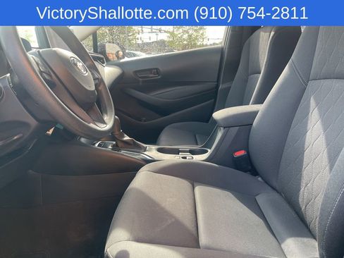 Used 2023 Toyota Corolla LE FWD image 15