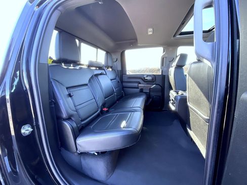 Certified 2021 GMC Sierra 3500 Denali image 19