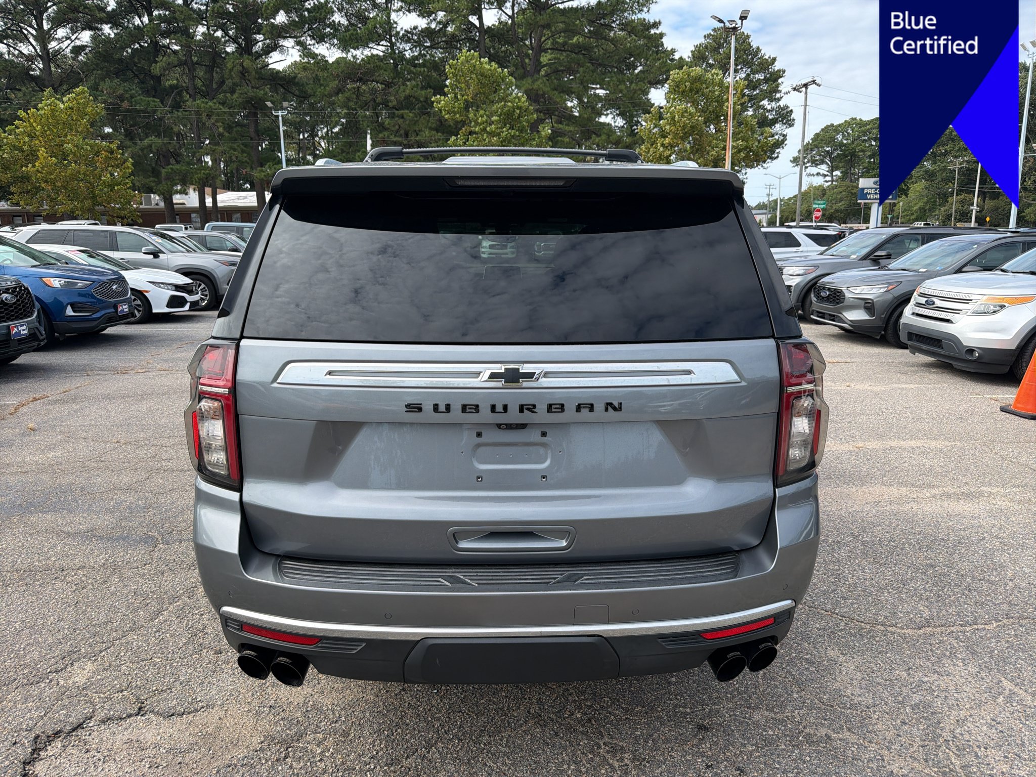 Used 2021 Chevrolet Suburban High Country AWD/4WD image 6
