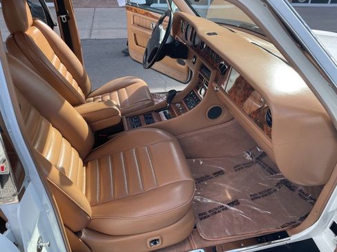 Used 1994 Bentley Turbo R RWD image 10