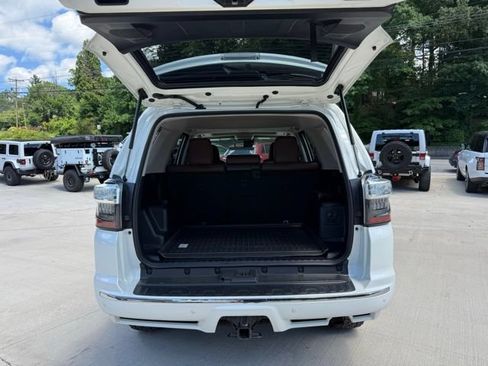 Used 2023 Toyota 4Runner Limited AWD/4WD image 65