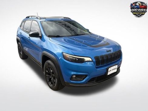 Used 2022 Jeep Cherokee Latitude w/ Sun & Sound Group AWD/4WD image 8