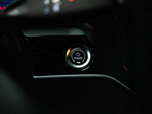 Used 2024 Honda Prologue EX image 19