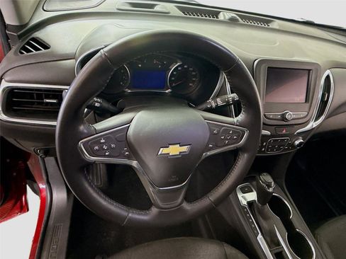Used 2020 Chevrolet Equinox LT AWD/4WD image 5
