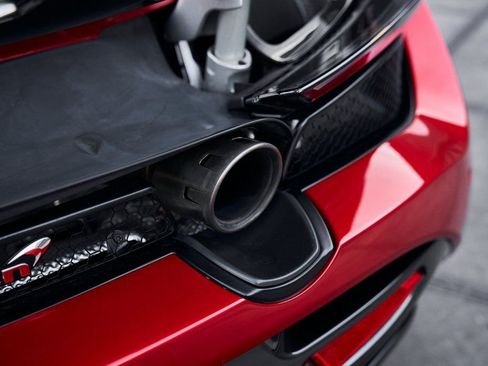 Used 2021 McLaren 720S Performance image 21
