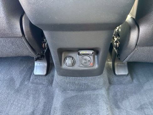 Used 2022 Kia Telluride SX w/ SX Prestige Package AWD/4WD image 22