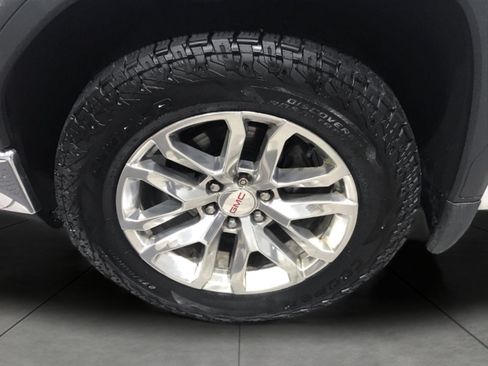 Certified 2022 GMC Sierra 1500 SLT w/ Driver Alert Package I AWD/4WD image 26