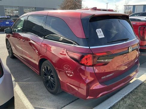 Used 2025 Honda Odyssey Sport-L image 12