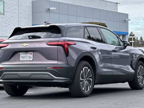 Used 2026 Chevrolet Blazer EV LT image 5