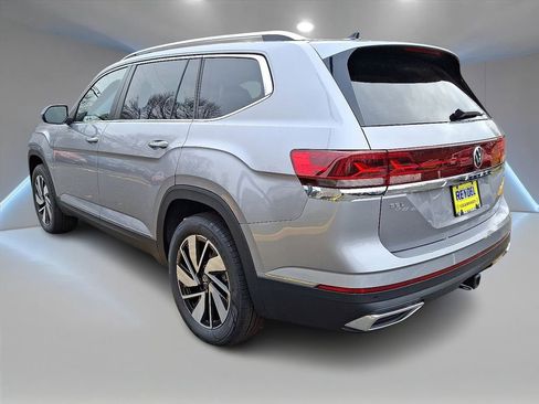 New 2026 Volkswagen Atlas SEL image 4