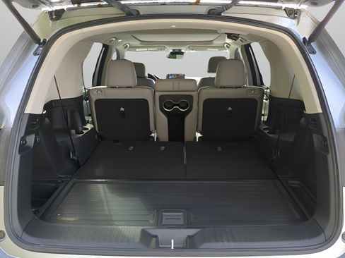 Used 2024 Honda Pilot Touring image 39