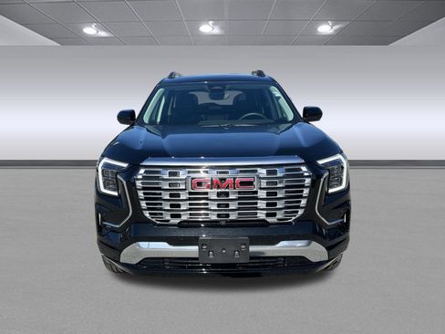 Used 2026 GMC Terrain Denali image 8