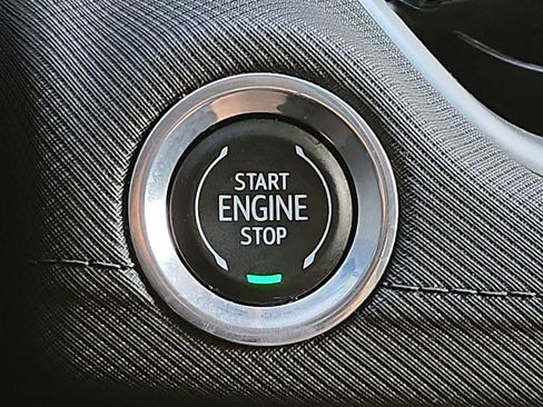 Used 2024 Chevrolet TrailBlazer LT w/ LT Cold Weather Package image 24