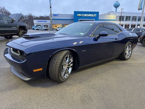 Used 2014 Dodge Challenger R/T Plus image 1